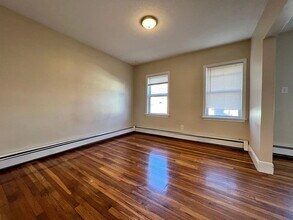 15 Linden Ave in Somerville, MA - Building Photo - Building Photo