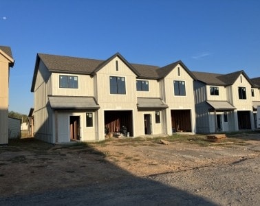property at 251 N Richards Ave