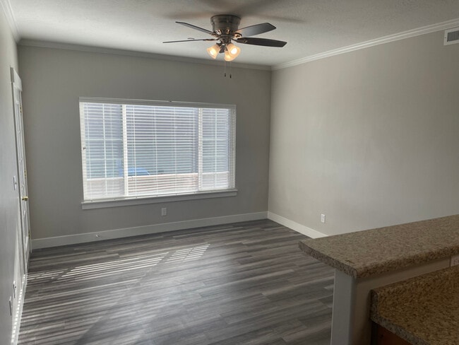 44 N Garden Park Dr in Orem, UT - Building Photo - Building Photo