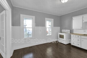 331 Schenck St in North Tonawanda, NY - Building Photo - Building Photo