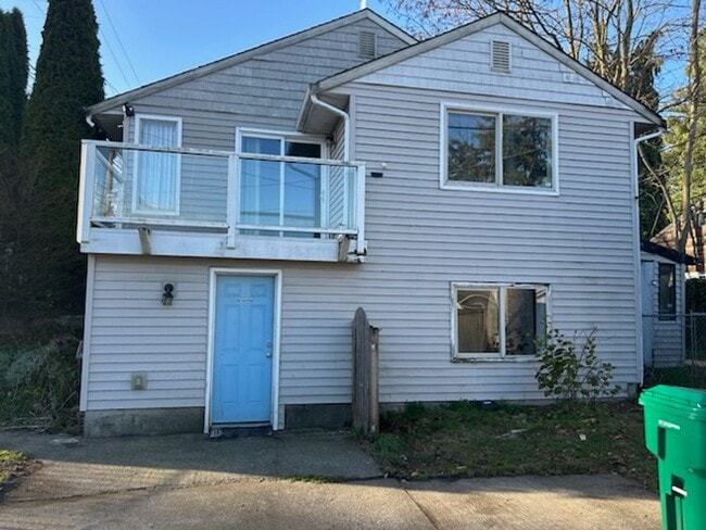929 Pecks Dr in Everett, WA - Building Photo - Building Photo