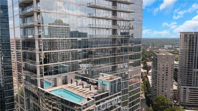 property at 1065 Peachtree St NE
