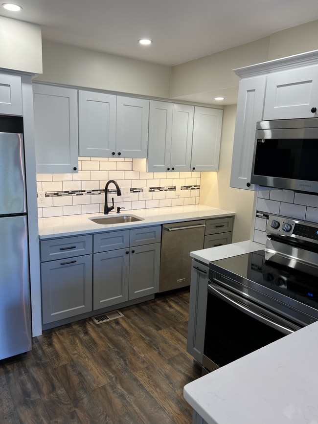149 W Kenilworth Cir, Unit 149 in Newtown Square, PA - Building Photo - Building Photo