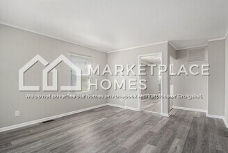 21415 Atlantic Ave in Warren, MI - Foto de edificio - Building Photo