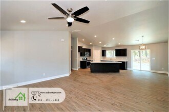 3210 Leonard St in Redding, CA - Building Photo - Building Photo