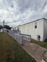 728 Pearl Dr in Loudonville, OH - Building Photo - Building Photo