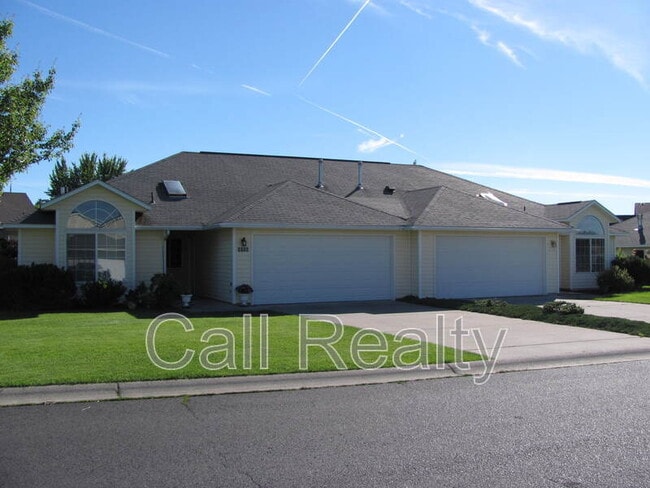 property at 5116 S Smith Ct
