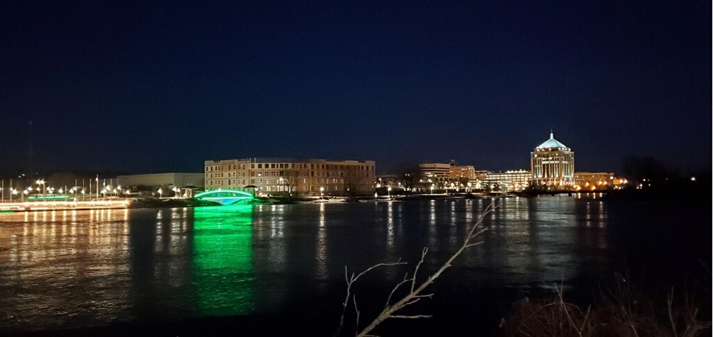 The Apartments at Riverlife in Wausau, WI - Foto de edificio