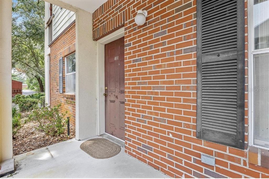2360 SW Archer Rd in Gainesville, FL - Building Photo