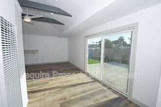 405 Spruce St in Oxnard, CA - Foto de edificio - Building Photo