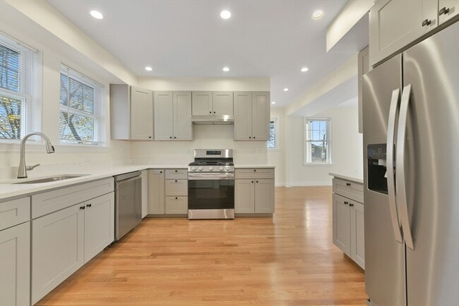 48 Manthorne Rd in Boston, MA - Building Photo - Building Photo