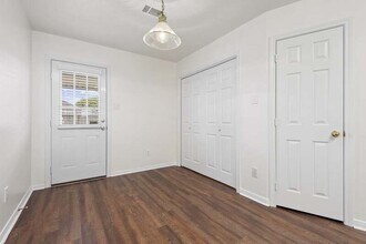 5167 Caicos Calle in Dickinson, TX - Building Photo - Building Photo