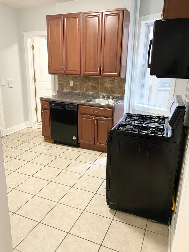 5004 Palisade Ave Apartments and Nearby West New York Apartments For