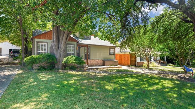 8906 Santa Clara Dr in Dallas, TX - Building Photo - Building Photo