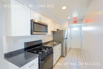 4013 Gault Pl NE in Washington, DC - Building Photo - Building Photo