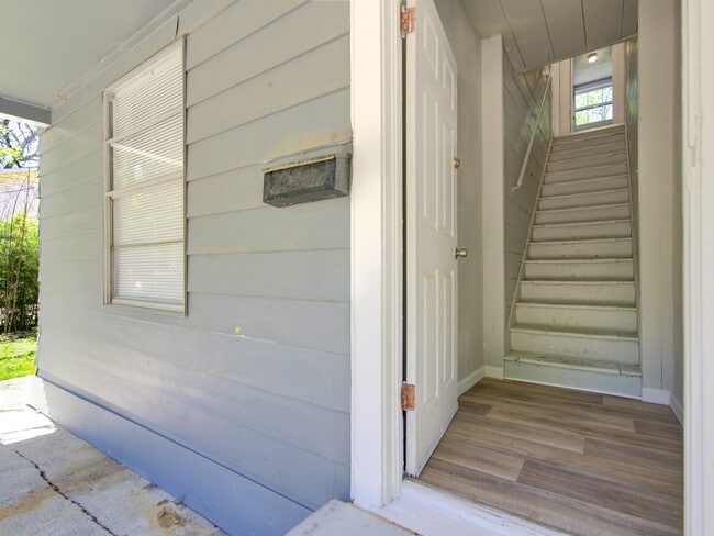 property at 313 N Beauregard St
