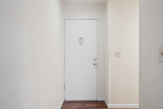 4190 Packard St, Unit Unit# 3 in Ann Arbor, MI - Foto de edificio - Building Photo