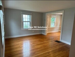 991 Massachusetts Ave in Lexington, MA - Building Photo - Building Photo