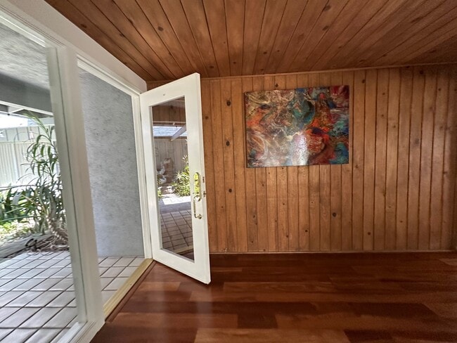 4017 Karen Lynn Dr in Glendale, CA - Building Photo - Building Photo