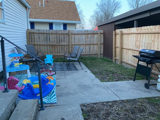 204 E Ohio St in Princeton, IN - Building Photo - Building Photo