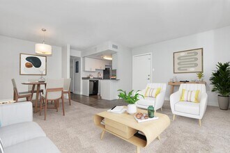 Arcadia Walk in Phoenix, AZ - Foto de edificio - Building Photo