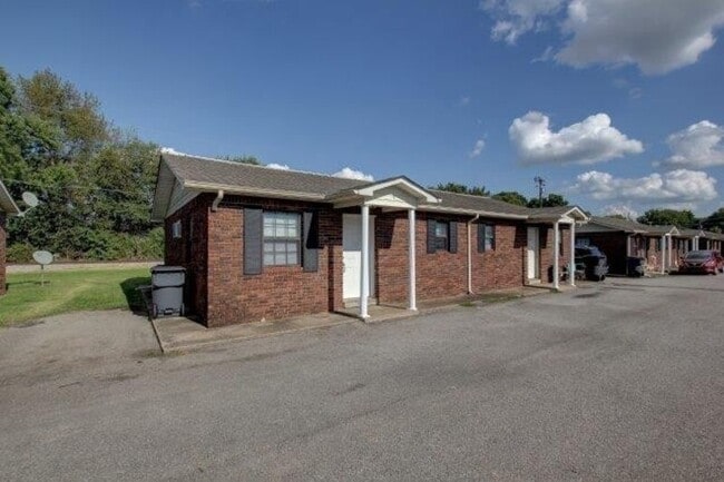 property at 19-419 Thompsonville Ln