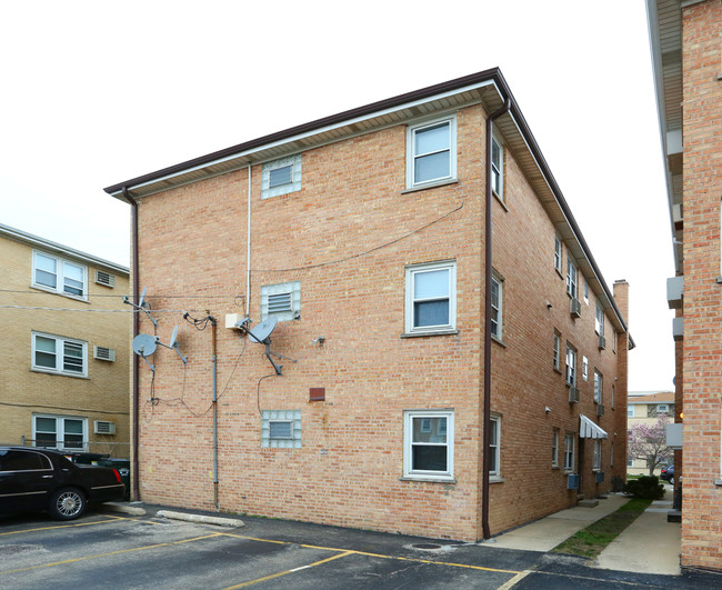 8507 W Gregory St in Chicago, IL - Building Photo - Building Photo