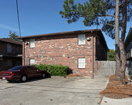 2000-2004 Hickory Ave Apartments