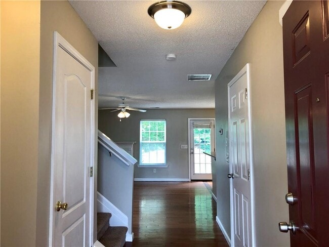 260 Fox Creek Blvd in Woodstock, GA - Building Photo - Building Photo