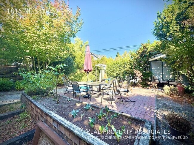 1816 NE 55th St in Seattle, WA - Building Photo - Building Photo