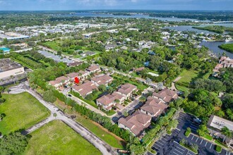 119 Diamante Way in Jupiter, FL - Building Photo - Building Photo