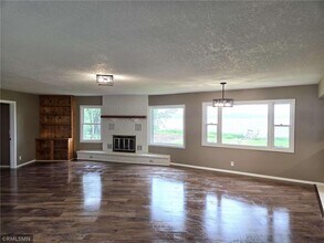 3311 Interlachen Dr NE in Ham Lake, MN - Building Photo - Building Photo