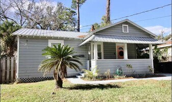 1810 Thacker Ave in Jacksonville, FL - Building Photo