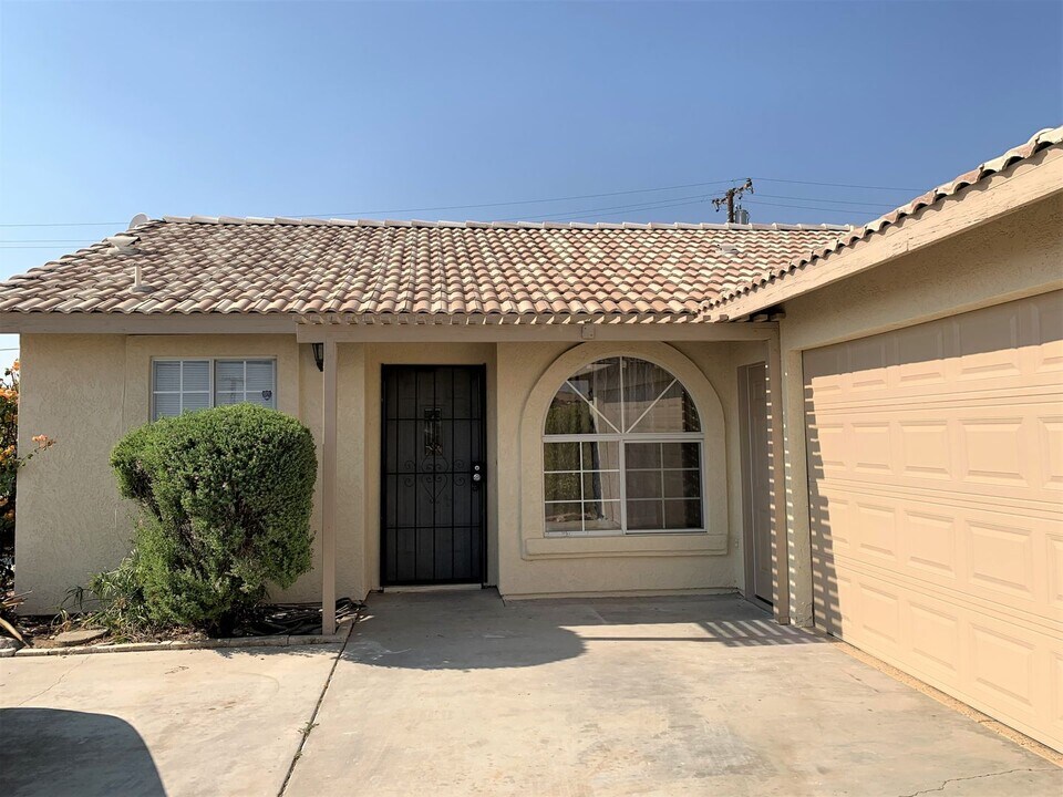 12675 Inaja St in Desert Hot Springs, CA - Building Photo