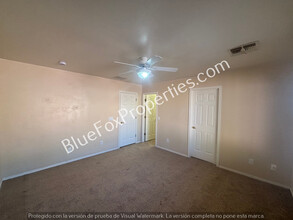 12317 N Kylene Canyon Dr in Oro Valley, AZ - Building Photo - Building Photo