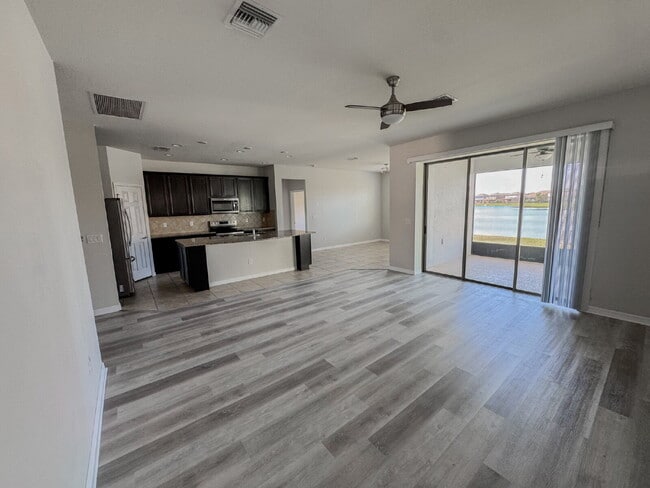 6309 Kevesta Ave in Palmetto, FL - Building Photo - Building Photo