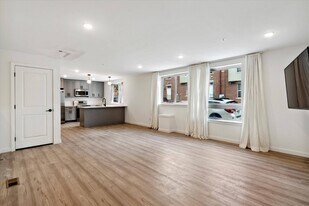 1338 N 15th St in Philadelphia, PA - Building Photo