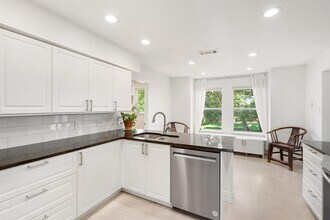 13212 Running Doe Ln in Cedar Park, TX - Building Photo - Building Photo