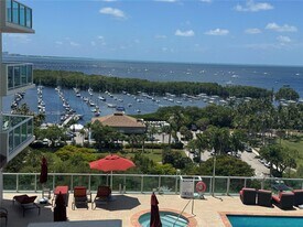 2889 McFarlane Rd, Unit 1016 in Miami, FL - Building Photo