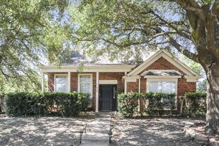 928 Eagle Dr in Desoto, TX - Building Photo