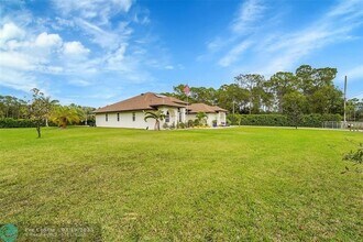15397 66th Ct N in Westlake, FL - Building Photo - Building Photo