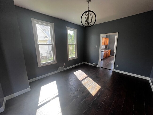 property at 2704 Jackson Ave