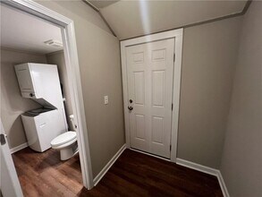 48 Quarry St in Gainesville, GA - Building Photo - Building Photo