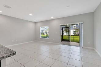 4984 Rain Shadow Dr in St. Cloud, FL - Building Photo - Building Photo