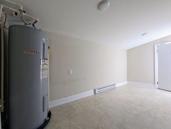 223 W 6th St in Laurel, DE - Building Photo - Building Photo