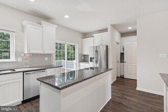 1399 Hawthorn Dr in Severn, MD - Building Photo - Building Photo