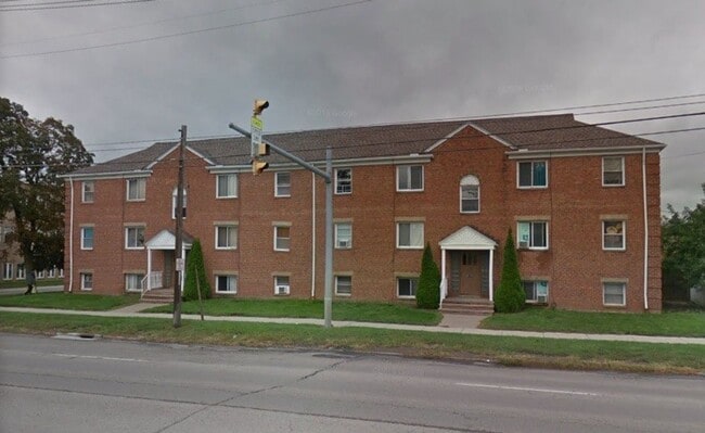 7310 Whittington Dr