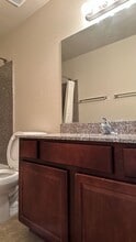 4981 River Glen Dr in Las Vegas, NV - Building Photo - Building Photo