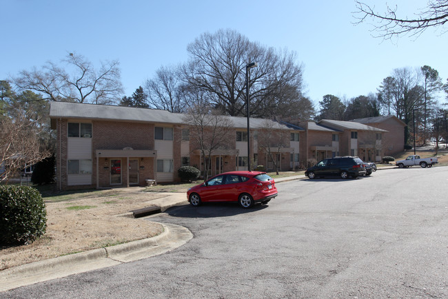 Willcliff Apartments in Raleigh, NC - Building Photo - Building Photo