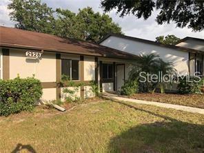 2928 Bancroft Cir E in Palm Harbor, FL - Building Photo